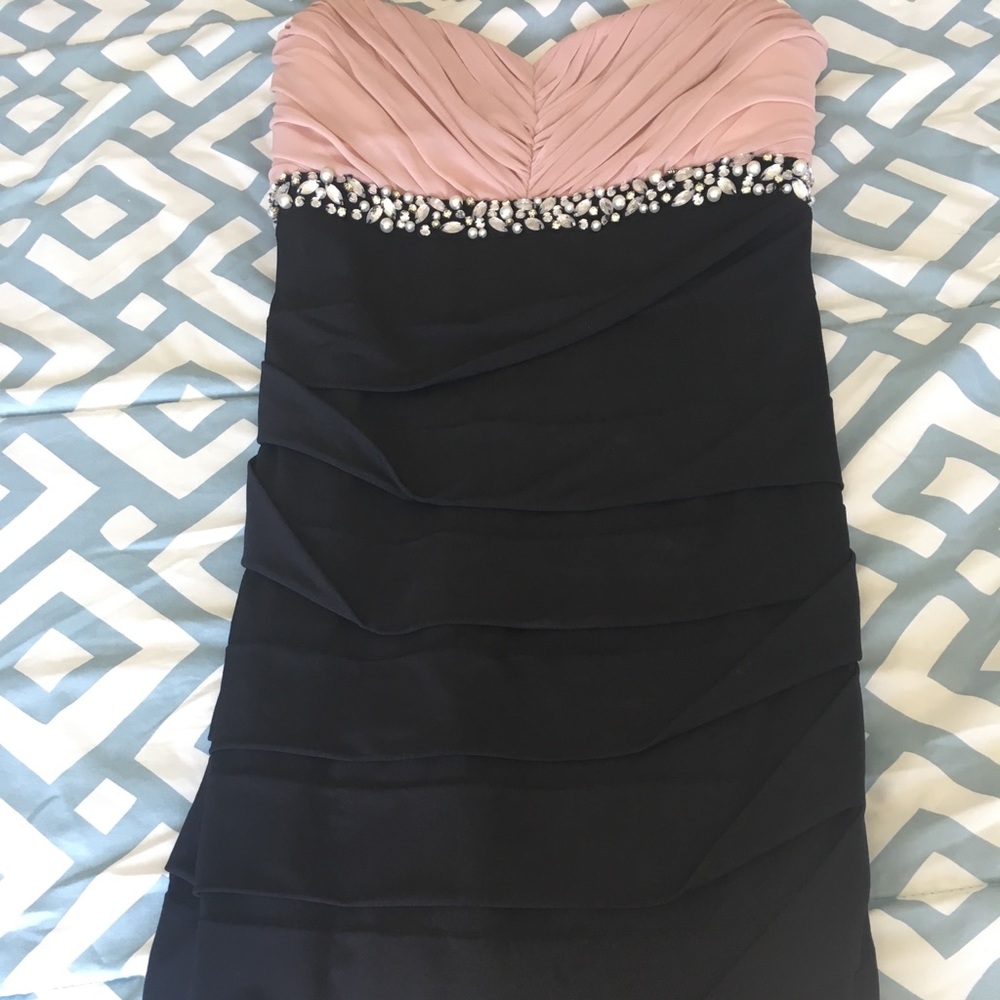 Strapless dress